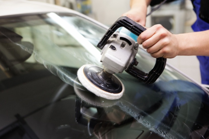 car glass polishing